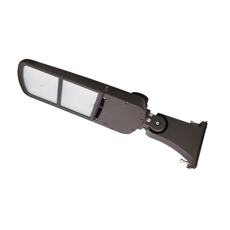 LED Street light 300 watts by Greentek energy systems and Greenlight depot 